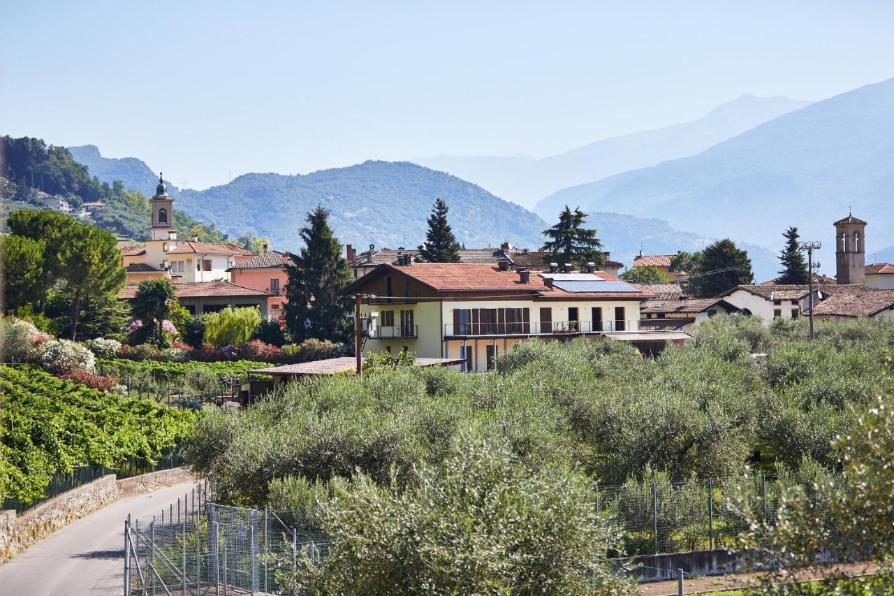 Villa Agriturismo De Bas Riva del Garda Zimmer foto